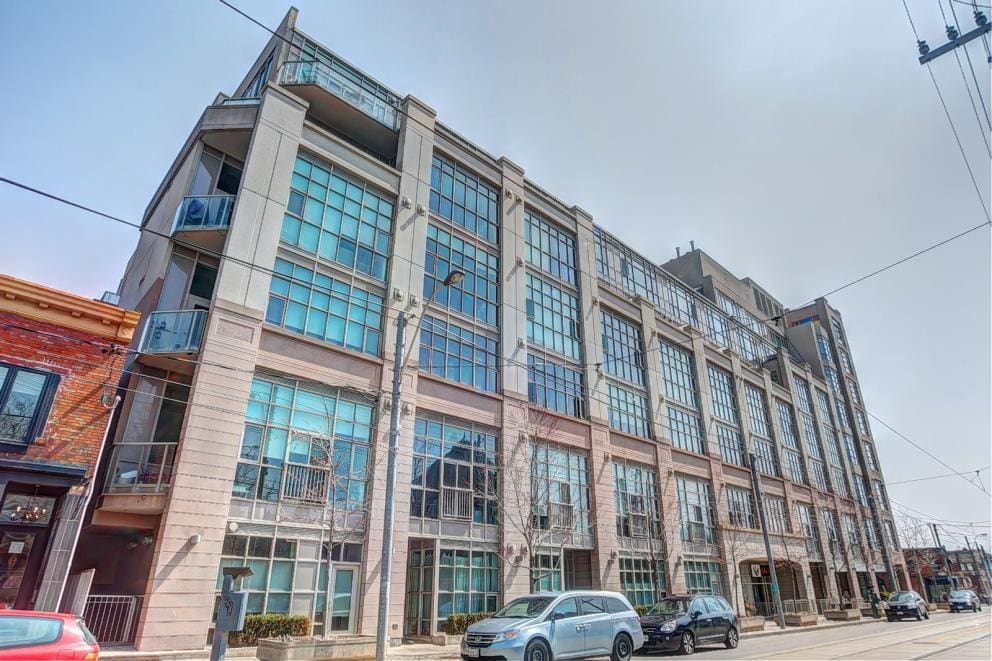 437 Roncesvalles Ave #509